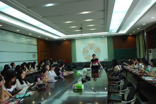 香港会计师公会来公司举办专业资格课程讲座