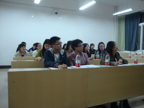 太阳成集团tyc33455cc研究生会《财会纵横》编委会招新顺利进行